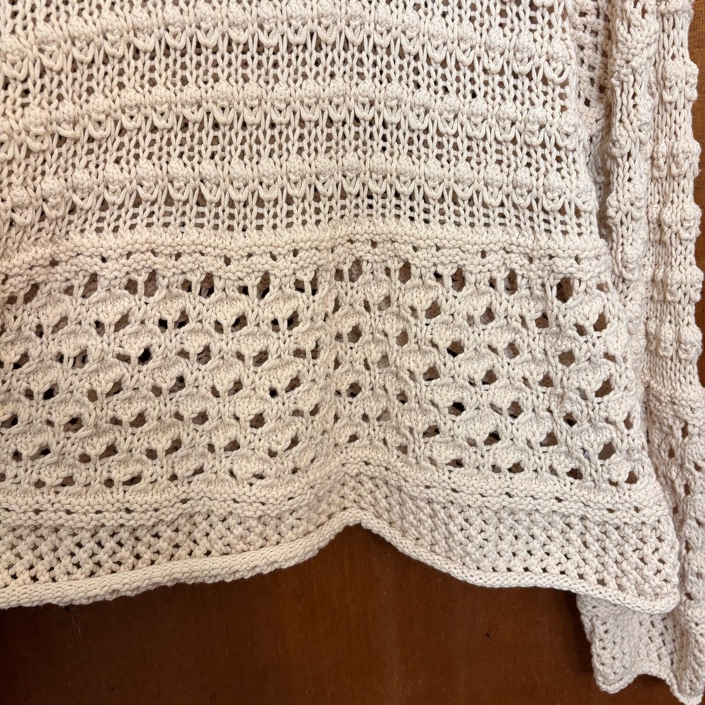 Universal Thread Chunky Sweater / Size large - Picture 5 of 8